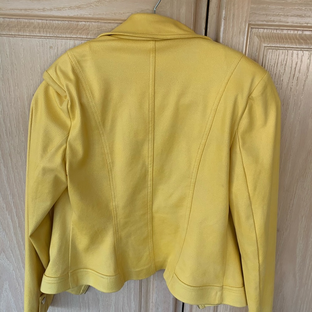 Insight Yellow Jacket - Picture 2 of 2